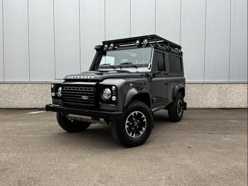 Groep Van Trier - LandRover Defender