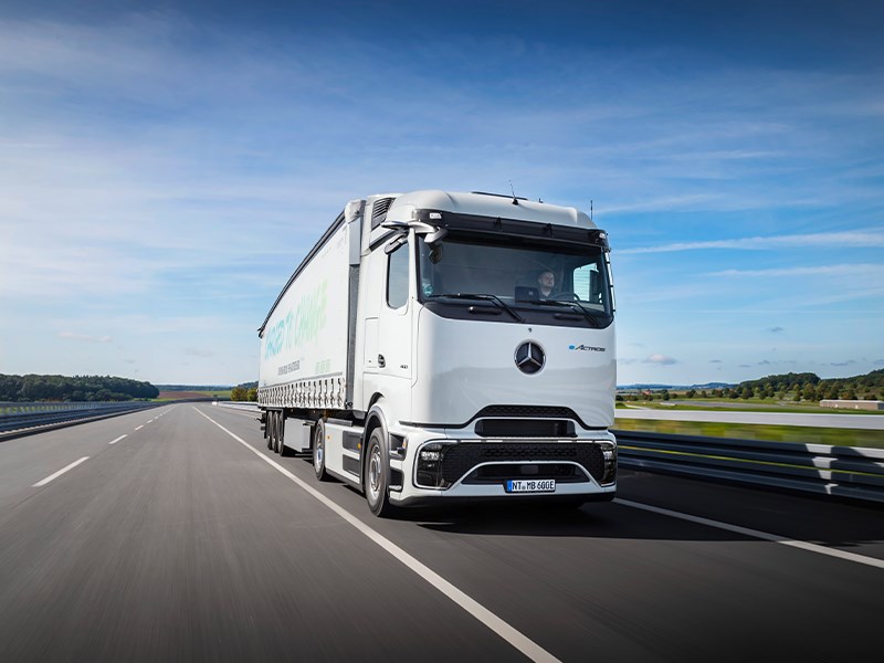 Mercedes-Benz Trucks zet eActros 600 in op de meest uitgebreide testrit in de geschiedenis van het bedrijf.