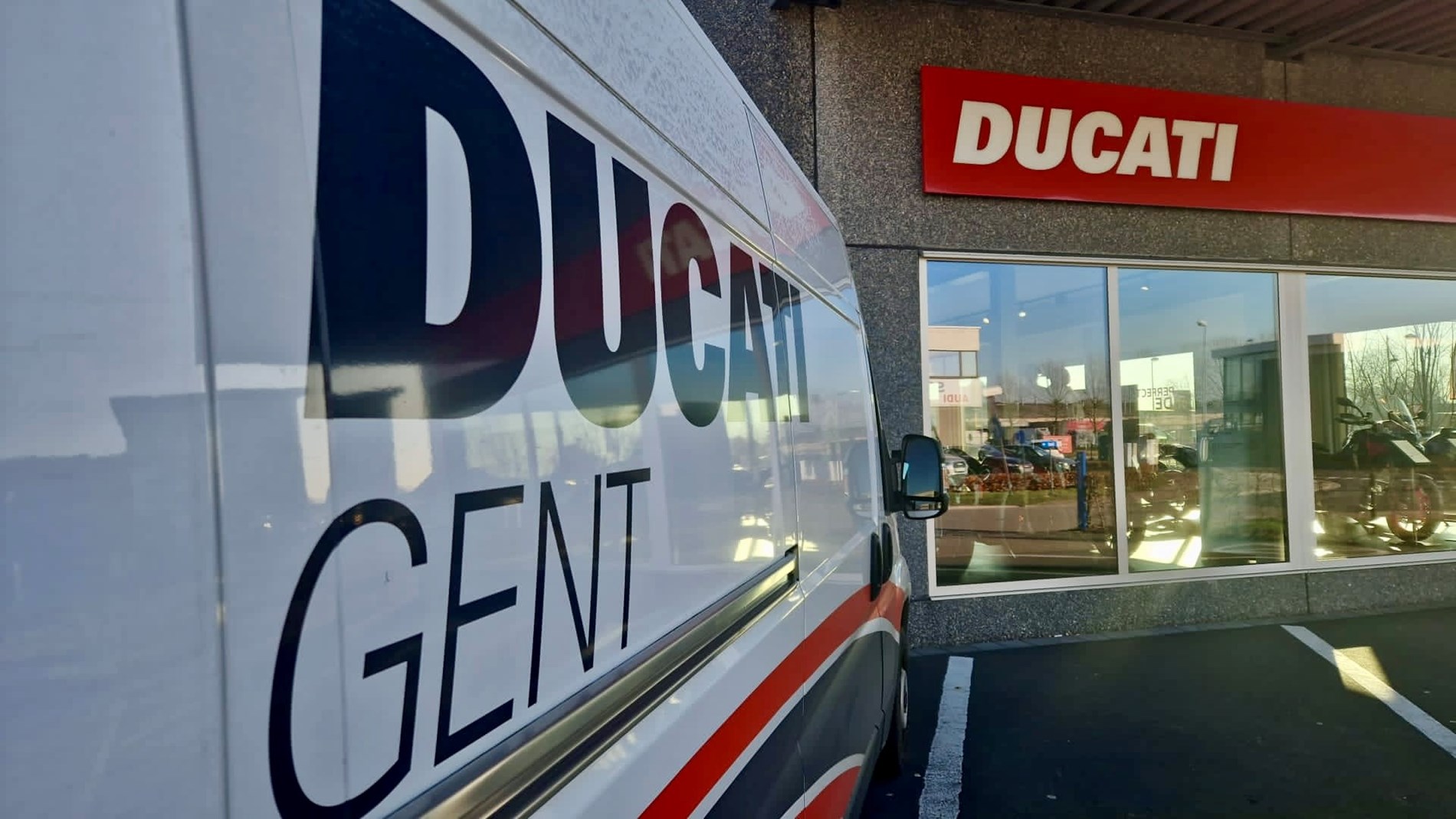 Drop-off punt in Lierde