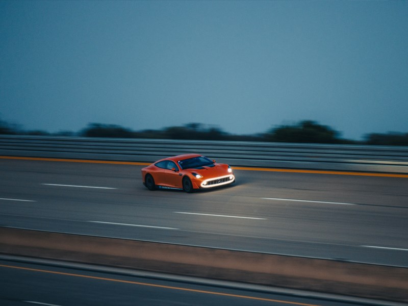 Van Houdt CONCEPT AMG GT XX herdefinieert prestaties: technologiepionier verpulvert record na record en rijdt ‘in 8 dagen om de wereld’ 