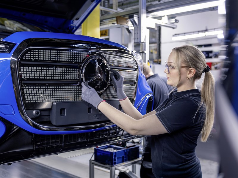 Van Houdt Next Level Production: fabrieken klaar voor grootste productoffensief van Mercedes-Benz ooit 
