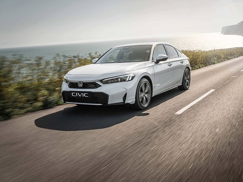 DYNAMISCHE EXTERIEURUPGRADE VOOR VERNIEUWDE HONDA CIVIC e:HEV - Nordic Automotive