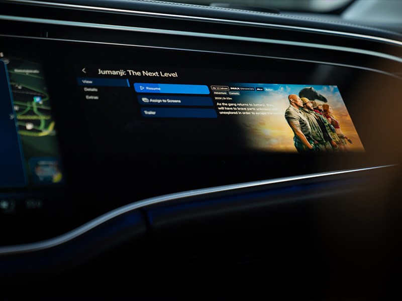 Mercedes-Benz rolt een reeks nieuwe functies over-the-air uit, waaronder Amazon Music en Audible in Dolby Atmos