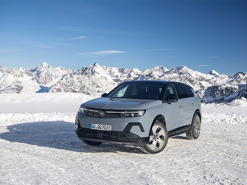 Opel Grandland Electric AWD: winterrijplezier met elektrische vierwielaandrijving - Gent Motors