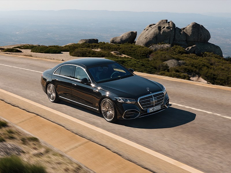 Ongeëvenaarde uitstraling: meer S-Klasse dan ooit