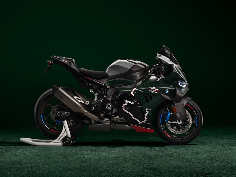 BMW Motorrad présente la M 1000 RR Limited Edition Isle of Man TT.