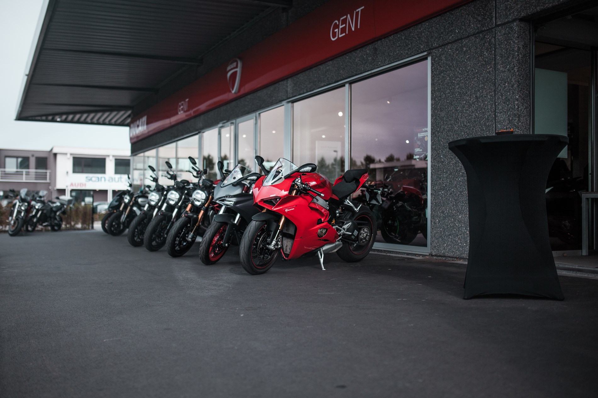 Uw Ducati. Altijd binnen bereik.