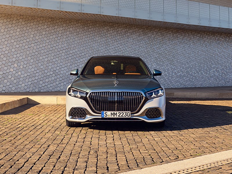 Mercedes-Benz op 17de editie van Zoute Grand Prix: performance, elektrische innovatie en eigentijdse luxe